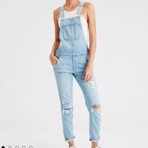 American Eagle Outfitters Tomgirl Overalls